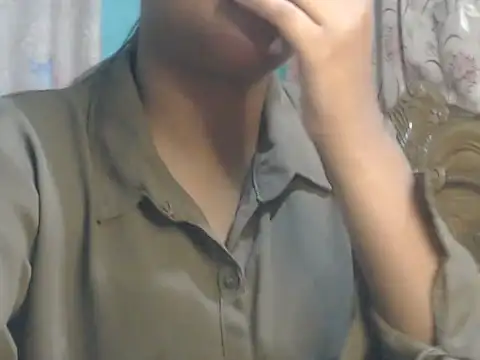 Chat +18 de NancyRuvi ao vivo