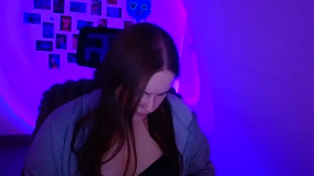 Kitty_Mia_Kittyn Live XXX chat