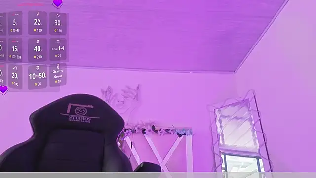 ZURY_TAY – Naživo XXX chat