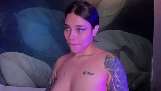 sweett_dirty's Webcam Show