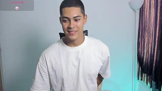 Chat XXX ao vivo de Iamdylan777