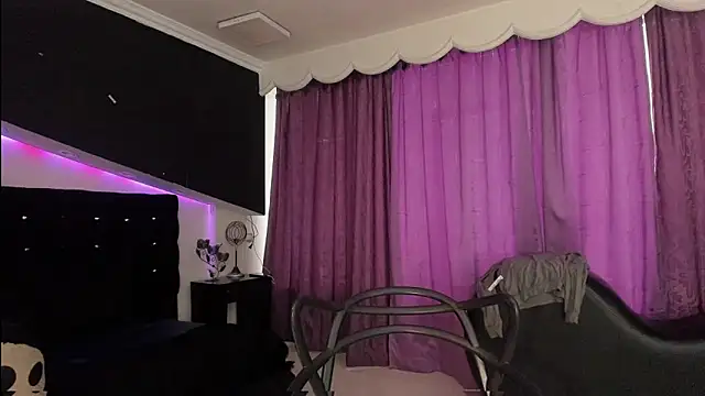 Chatroom XXX en direct de Coral_Gibson