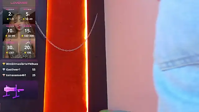 Charlotte_Love10 élő XXX-chatje