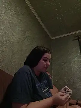 Greta_Tamar Live XXX-chat