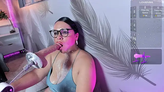 دردشة Alanna-sloppy الجنسية المباشرة