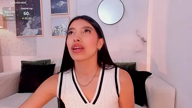 Chat +18 de Tiffany_Low ao vivo