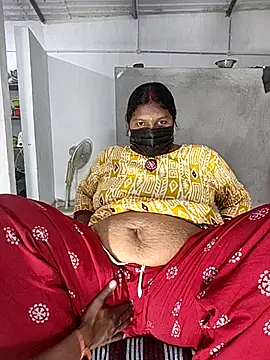 Desicouple1706 Show Webcam