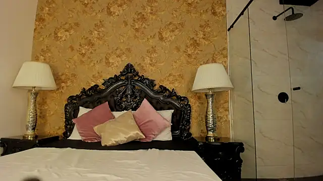 Chat +18 de nela_moretti ao vivo