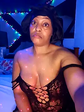 Chatroom XXX en direct de CHLOMA