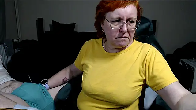 JoannaAndNeighbour Chat XXX live