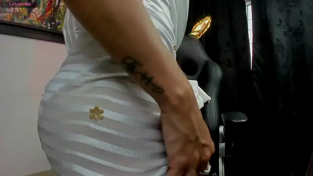 kyra_jeet's Live XXX Chat