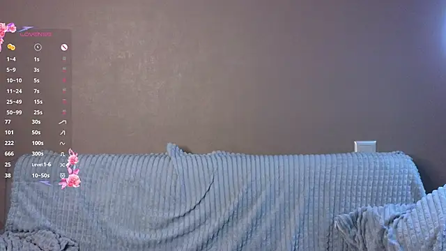 EmilyVale – Live XXX-chat