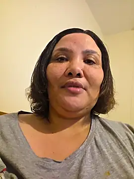 Show webcam de Curvy-Nthabi_X