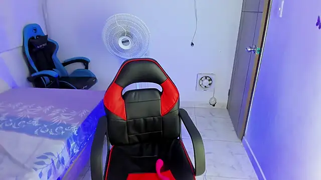 Lunastar02's Live XXX Chat