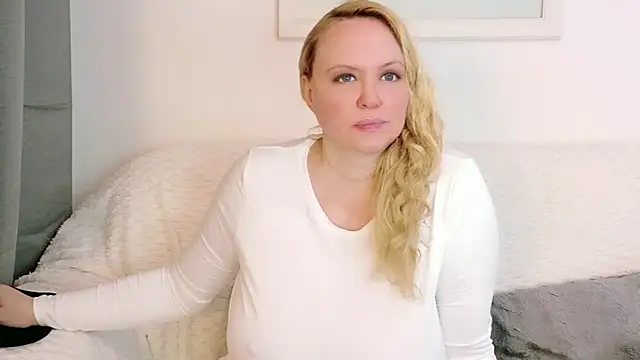 Онлайн чат XXX Sarah4you