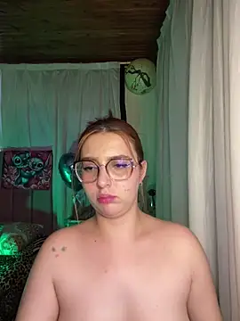 Czat XXX na żywo – CoraVibes