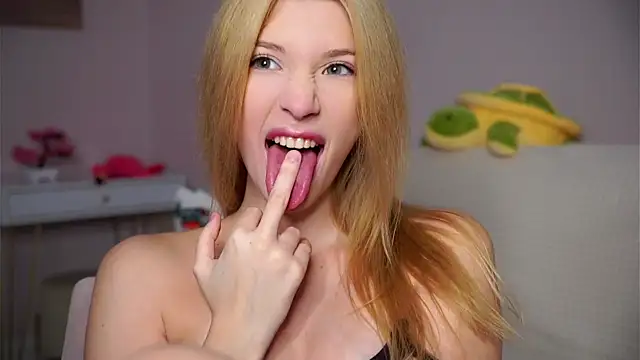 Chat XXX en directo de SunnivaCovil