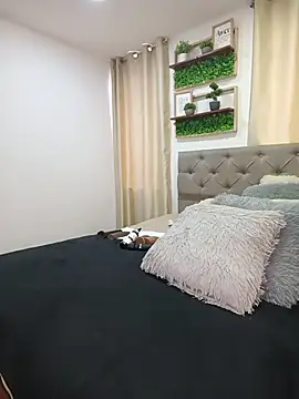 دردشة sasi_luna الجنسية المباشرة