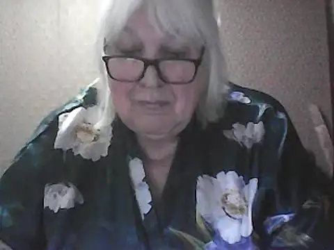 Chat +18 de Alexia64231 ao vivo