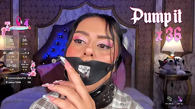 SoffiQueen 现场XXX聊天