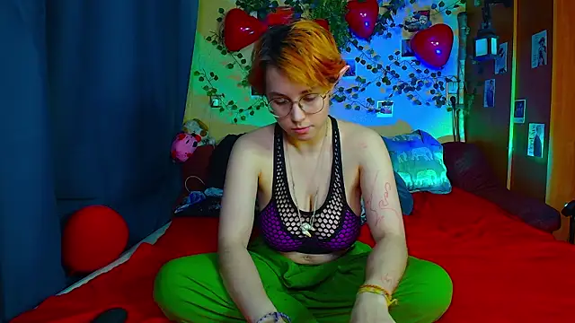 TrickyKitsune 即時 XXX 聊天