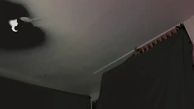 MasterDaddyCool élő XXX-chatje