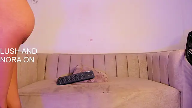 Онлайн чат XXX daviana_hill