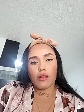 eliclasss: онлайн-секс-чат