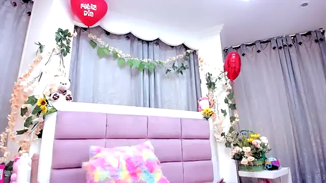 Keiry_Paloma live XXX chat