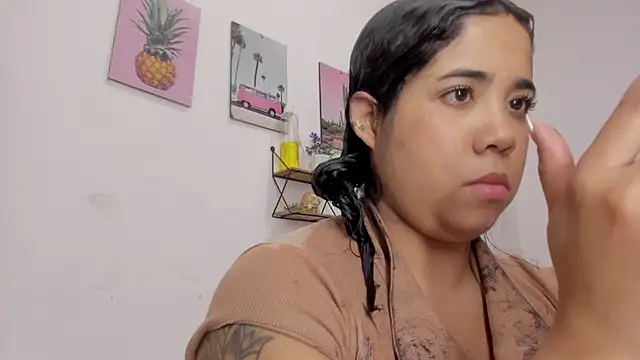 Онлайн чат XXX Emma_lean