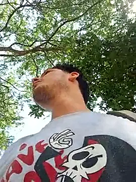 دردشة _Ottis_ الجنسية المباشرة