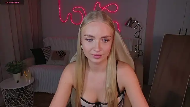 TessaGrays Chat XXX in diretta