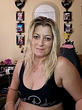 Živý XXX chat NikkiBlisss