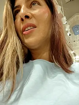 scarlett_moore's Live XXX Chat