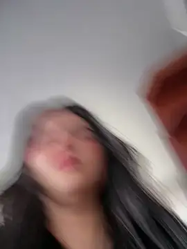 horny_roomiess' Webcam Show