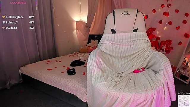 Chat XXX en directo de lilly_Cherry_