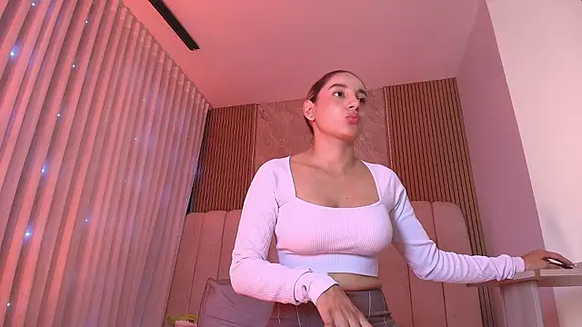 Chat XXX en directo de celeste_moonx