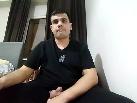 YakisikliSikici live XXX chat