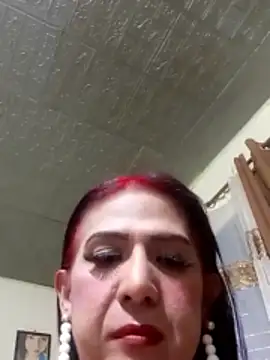 XXX chat uživo modela GoddessXXX9inchTOOL