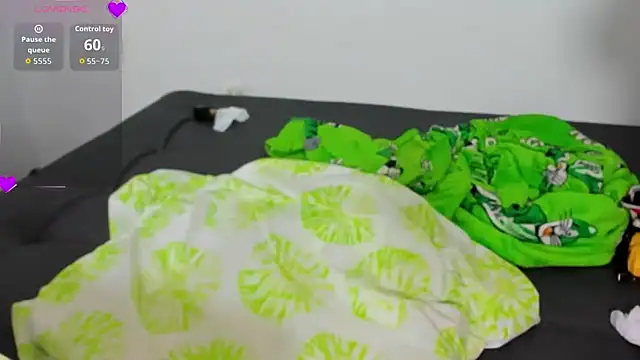 XXX chat uživo modela Cherrysweetyx