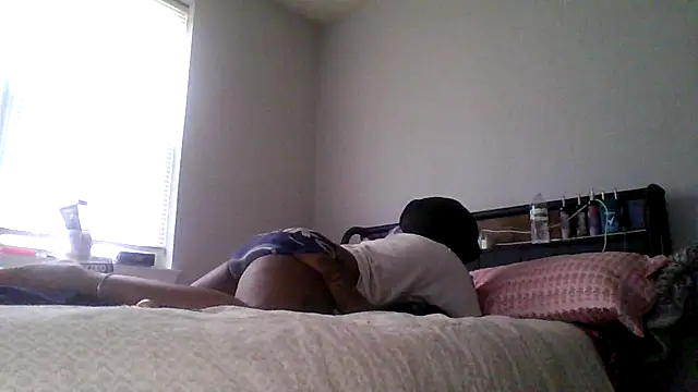 แชท XXX สดของ dezzidavill