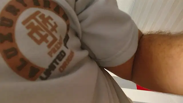 Zac_Golden Pertunjukan Webcam