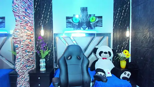 Jennfer_Winson Show in webcam