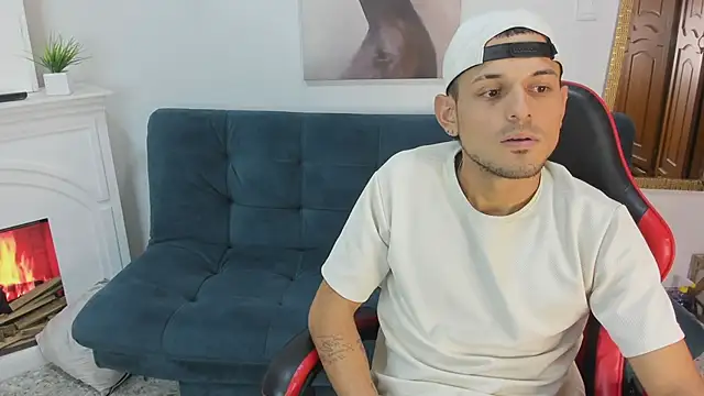 JACOB_RACHELL: διαδικτυακό σόου στην κάμερα