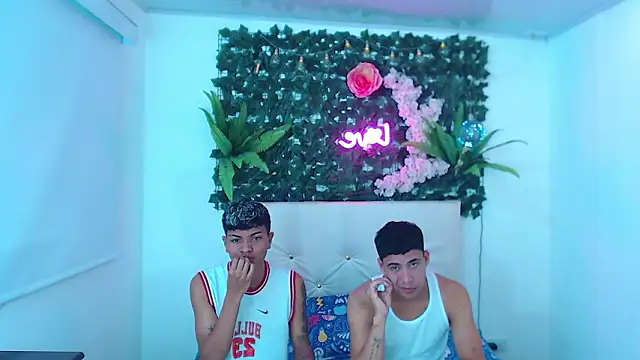 Jane_kiro élő XXX-chatje