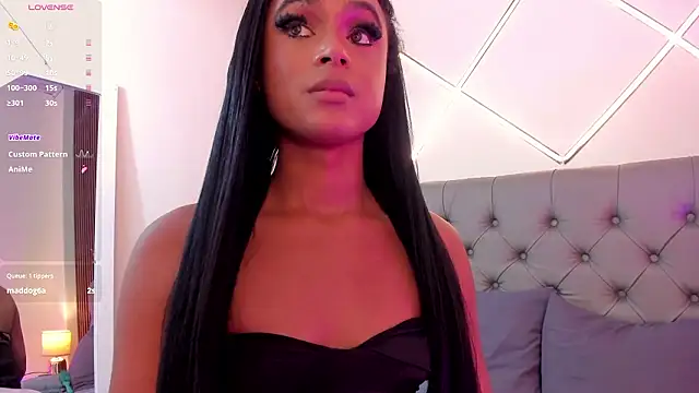 Anyeliin_miller's Webcam Show