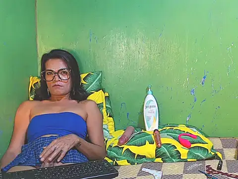 DirtyFistingBarbie Pertunjukan Webcam