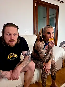 Živý XXX chat kylie_blck