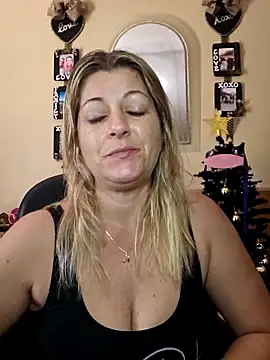 NikkiBlisssのライブXXXチャット