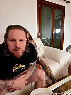 Živý XXX chat kylie_blck